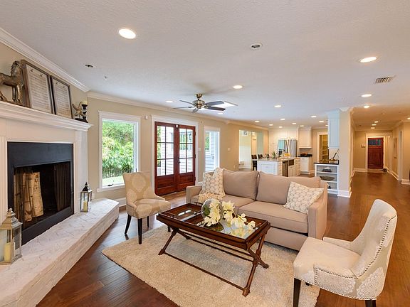 2nd image of 1450 Bonnie Burn Cir