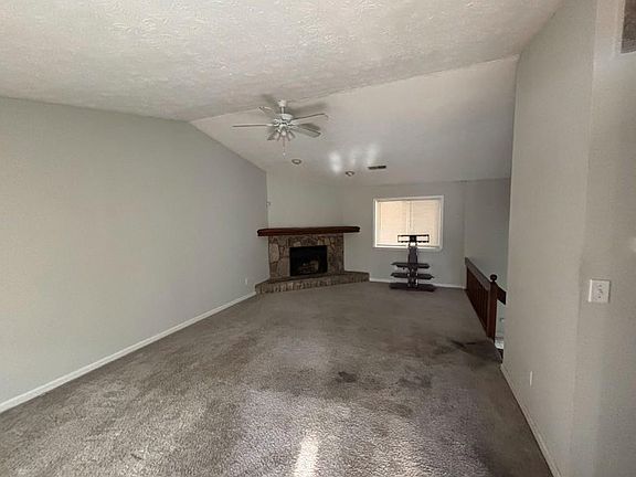 2nd image of 2174 Scarbrough Rd