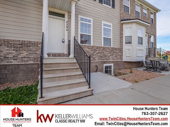 2nd image of 4204 Orleans Dr NE