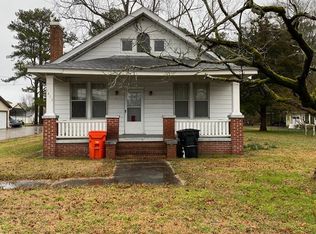 1412 Herrington Rd, Elizabeth City, NC 27909