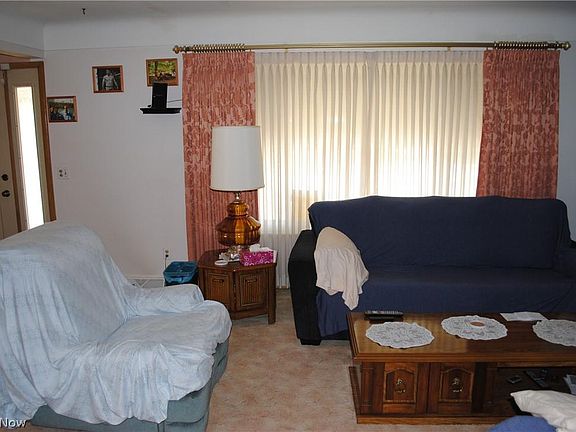 4th image of 5229 E 100th St