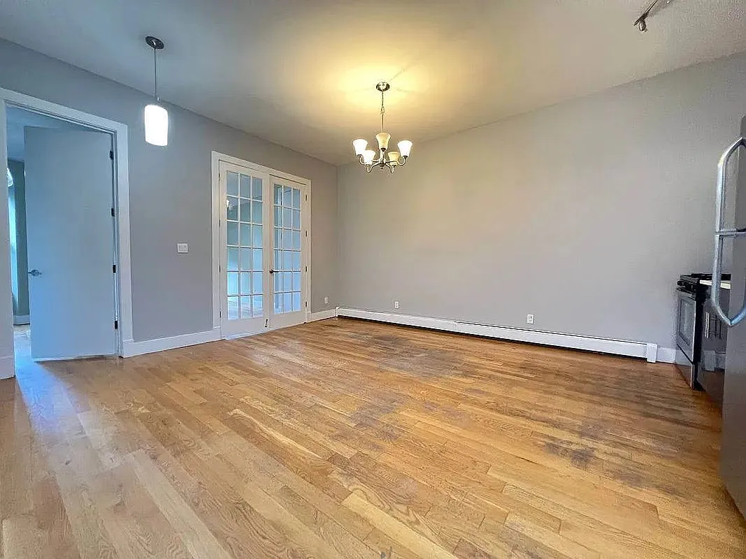 Building Photo - 148 Woodruff Ave #2