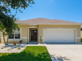 10119 Celtic Ash Dr, Ruskin, FL 33573
