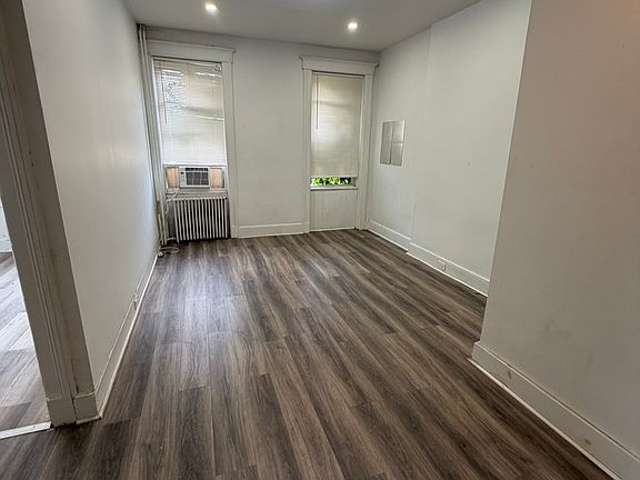 4th image of 3025 Kennedy Blvd