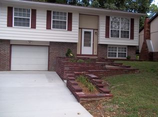 1513 Westview Dr, Jefferson City, MO 65109