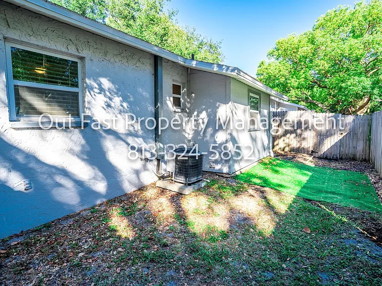 430 3rd Ave — Photo 37