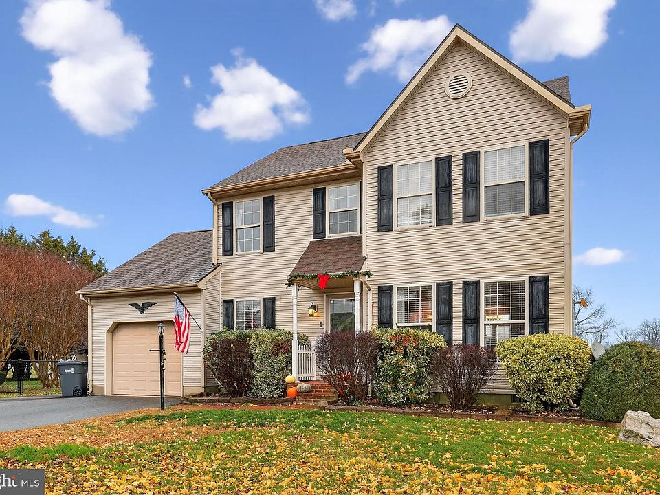 1st image of 186 Birchwood Ln