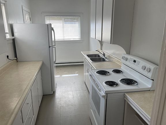 4th image of 265 S Placer Ave APT 2