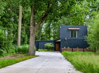 600 Hill St, Highland Park, IL 60035
