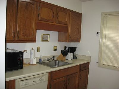 5th image of 1097 New Haven Dr