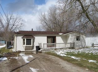 1094 Lucharles Ave, Mount Morris, MI 48458