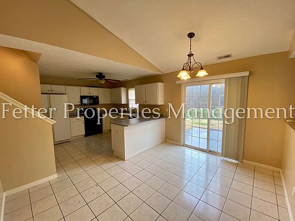 4th image of 2904 Timber Park Dr