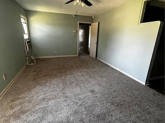 5th image of 4607 Mokry Dr