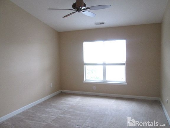 5th image of 10655 Hill Point Ct