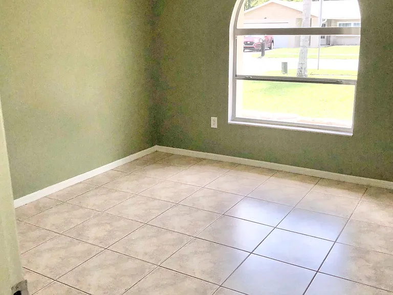 8231 Matthew Dr — Photo 15