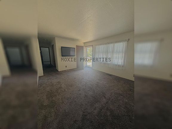 2nd image of 5606 Arrowhead Blvd