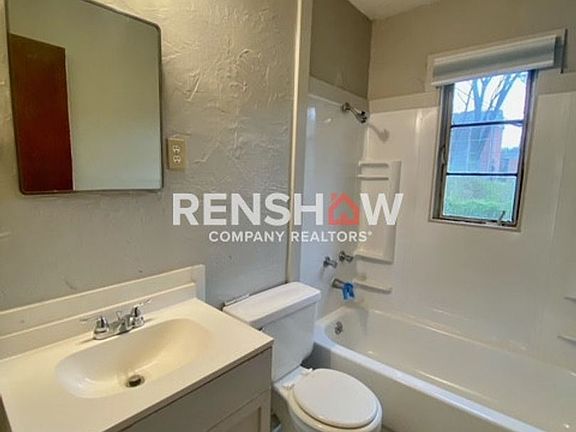 4th image of 3711 Norris Ave