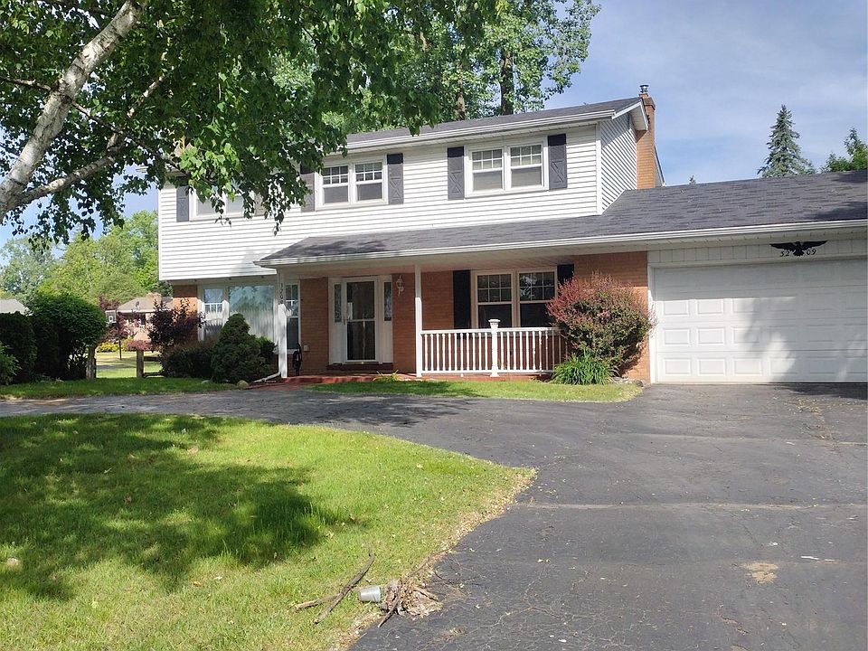 1st image of 3209 Lakeside Dr
