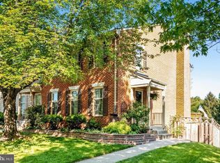 8236 Black Haw Ct, Frederick, MD 21701