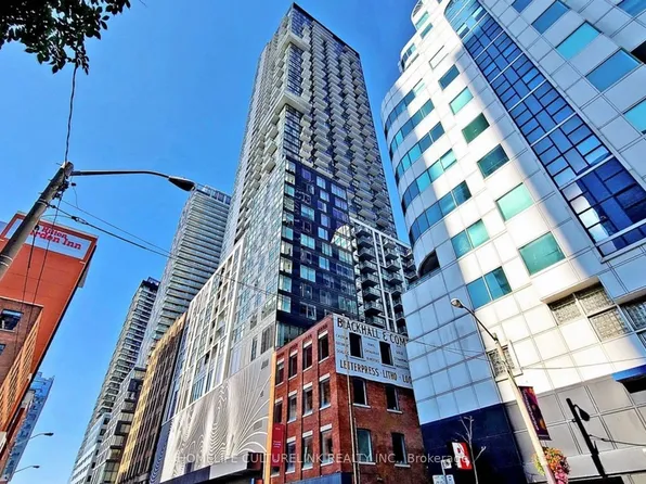 87 Peter St, Toronto, ON