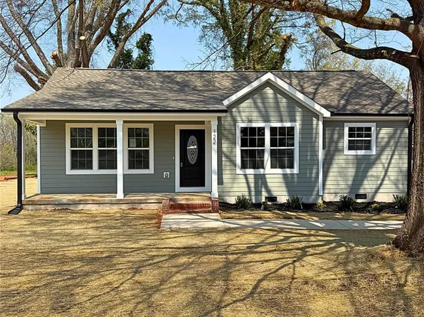 122 Morrison Flats Rd, Statesville, NC 28625