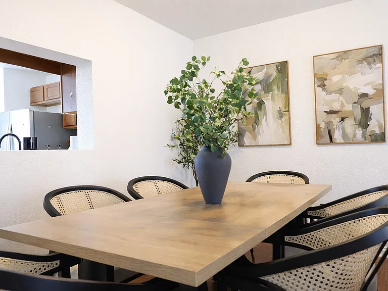 3025 Armory Dr — Photo 18