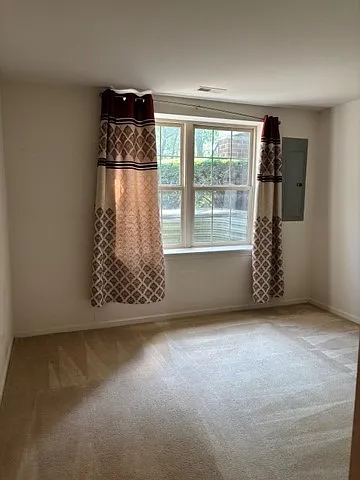 2517 Waterbury Ln — Photo 11