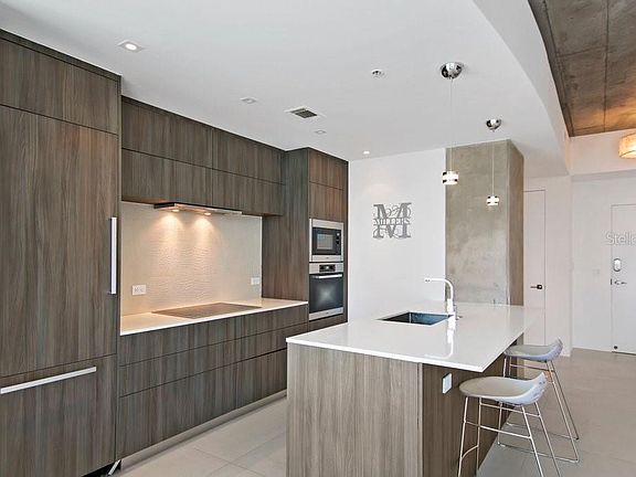 5th image of 777 N Ashley Dr Unit 1912