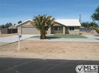 10592 Tecopa Rd, Apple Valley, CA 92308