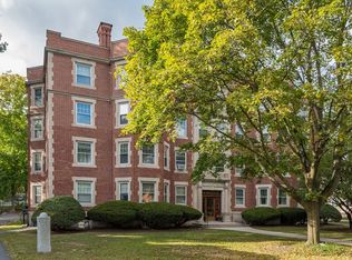 135 Pleasant St APT 33, Arlington, MA 02476