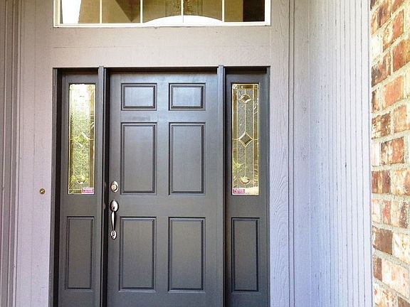 3rd image of 630 NW Datewood Dr