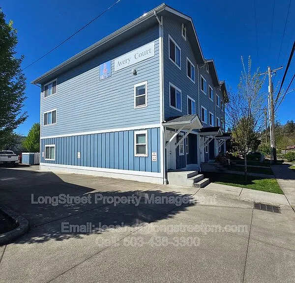 132 SW Avery Ave #103 — Photo 2
