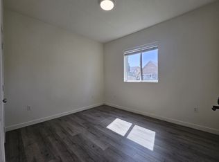 615 W 41st Pl #1, Los Angeles, CA 90037