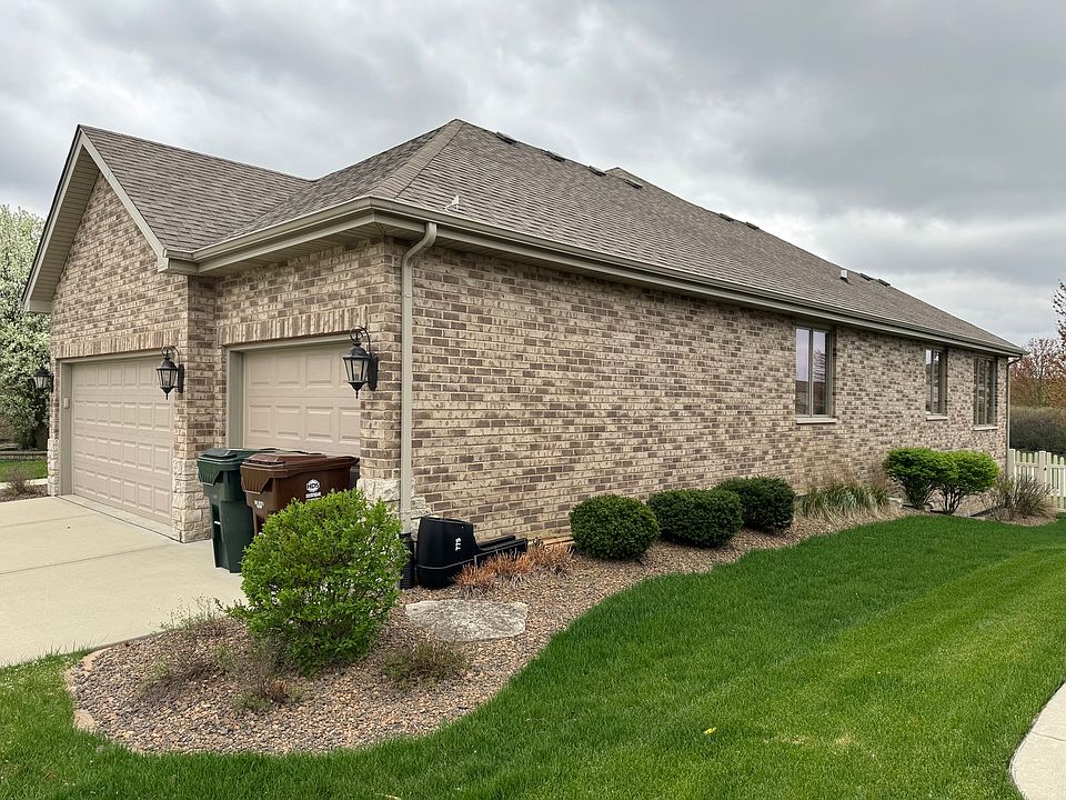 2nd image of 775 Teal Dr