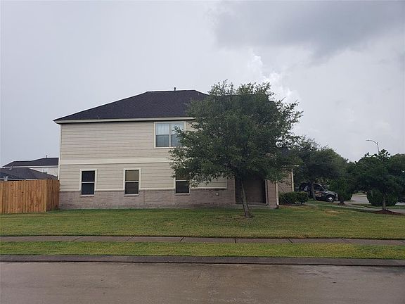 4th image of 9503 Yearling Branch Dr
