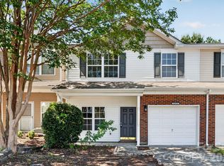13711 Singleleaf Ln, Charlotte, NC 28278