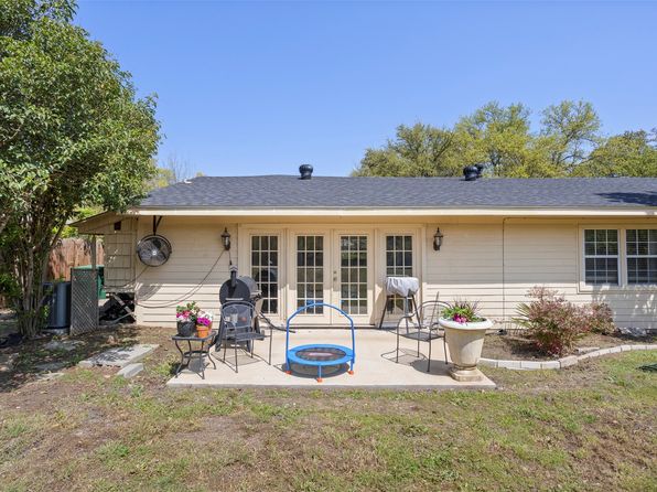 4109 Bilglade Rd, Fort Worth, TX 76109