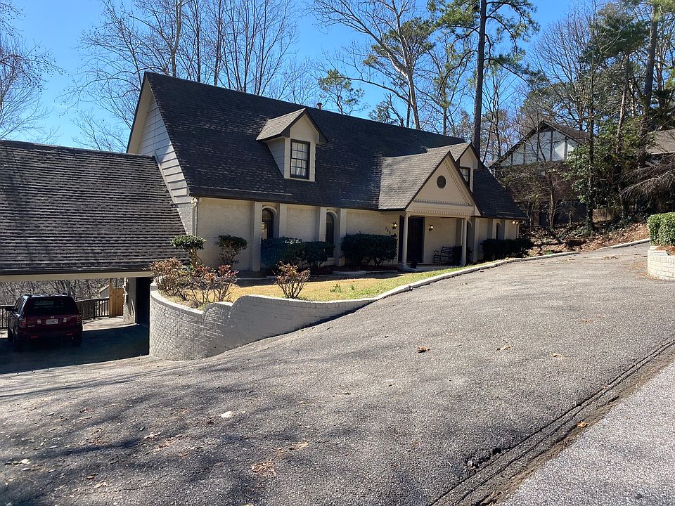 Lots of curb appeal 