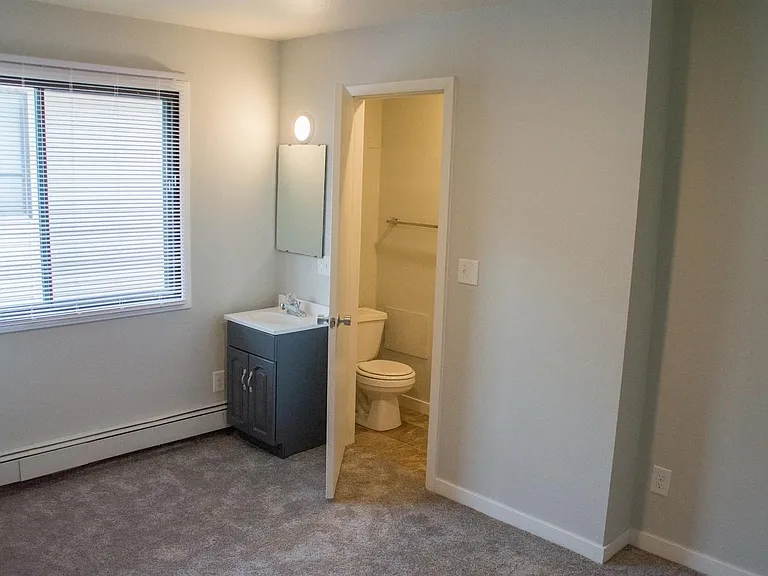 427 S Johnson St #3 — Photo 7
