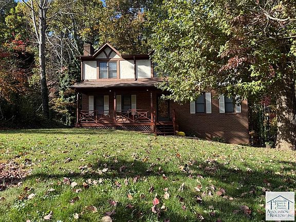 2nd image of 115 Homestead Trl