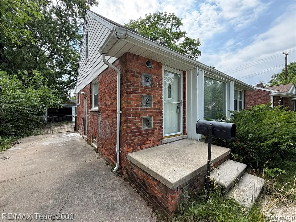 228 Auburn St