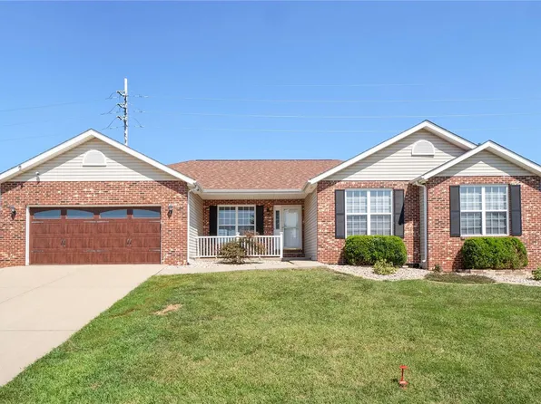 444 Mockingbird Ln, Waterloo, IL 62298