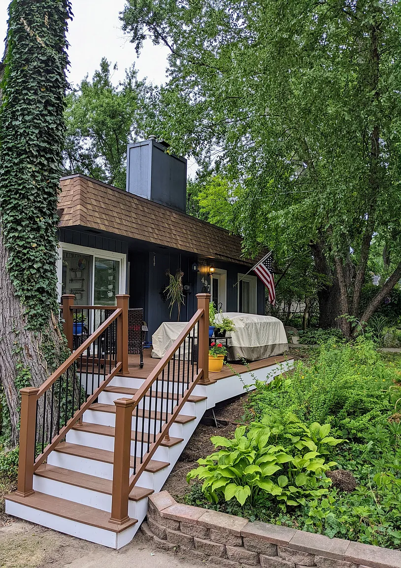 497 Elkinford Dr photo 1