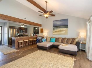 108 Robinwood Dr, Lake Ozark, MO 65049