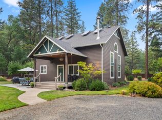 295 Peaceful Valley Ln, Grants Pass, OR