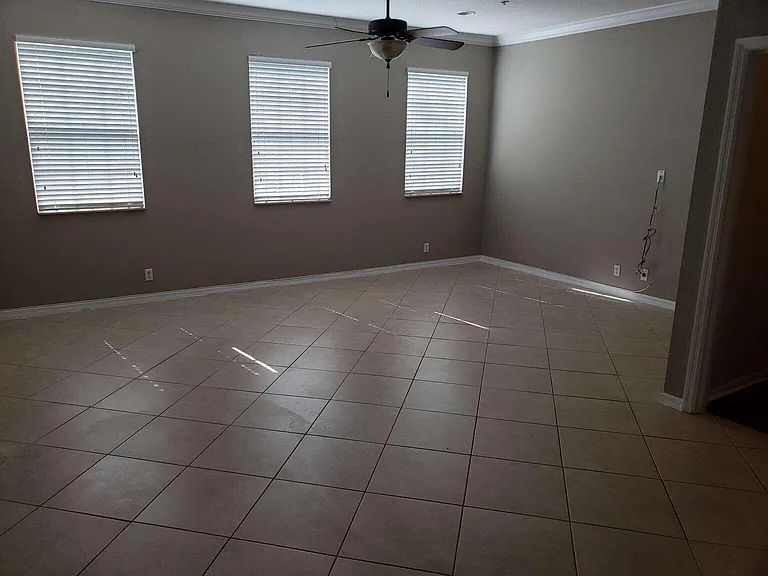 356 W Thatch Palm Cir #106 — Photo 8