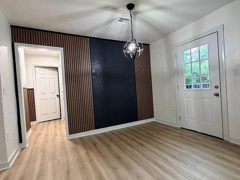 2332 SW Cornell Ave — Photo 12