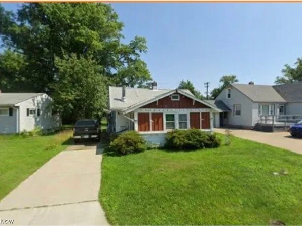 143 S Point Dr, Avon Lake, OH 44012