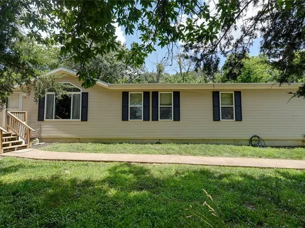 12550 Drift Ave, Sweet Springs, MO 65351