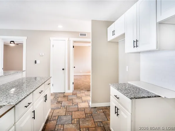 875 Parkside Pl Unit C203, Osage Beach, MO 65065